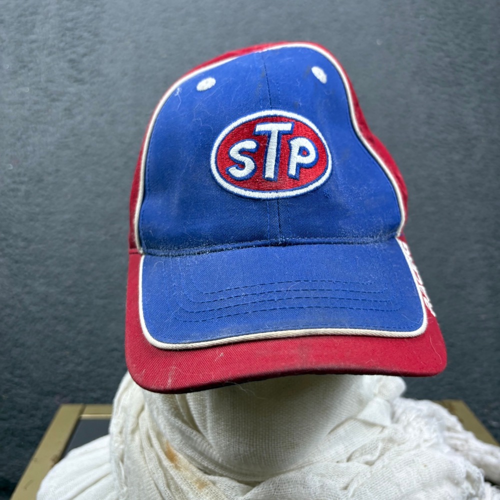 Vintage STP Racing Hat Captivating Headgear Blue Red Embroidered Strapback Cap‎